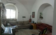 assets/images/properties/for-rent/german-colony/gc004/WhatsApp Image 2018-06-06 at 3.21.51 PM.jpeg
